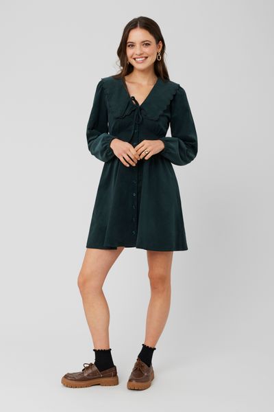 Robe courte col claudine