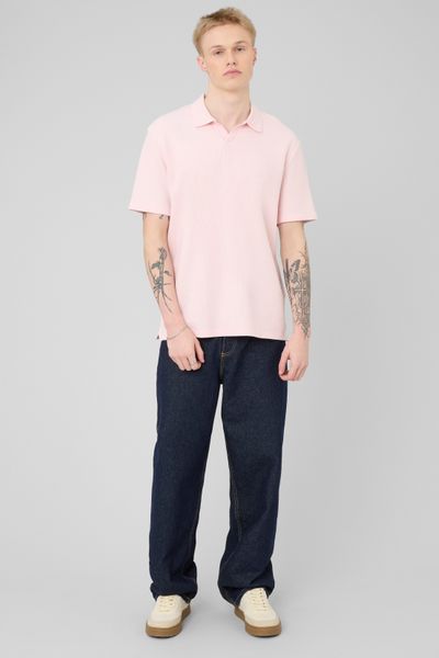 Polo mati&egrave;re gaufr&eacute;e