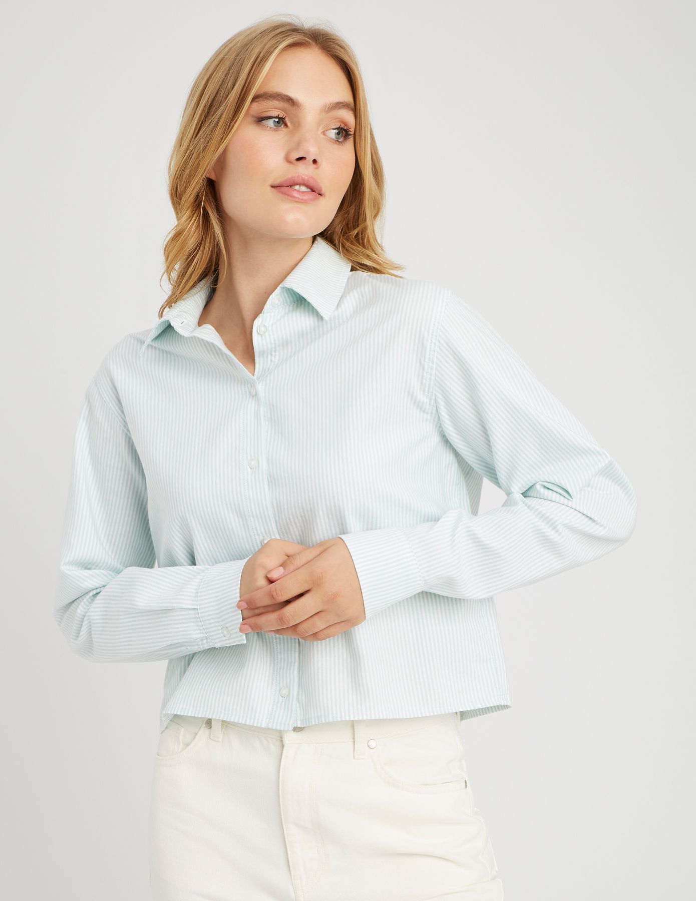 Chemise courte ray&eacute;e