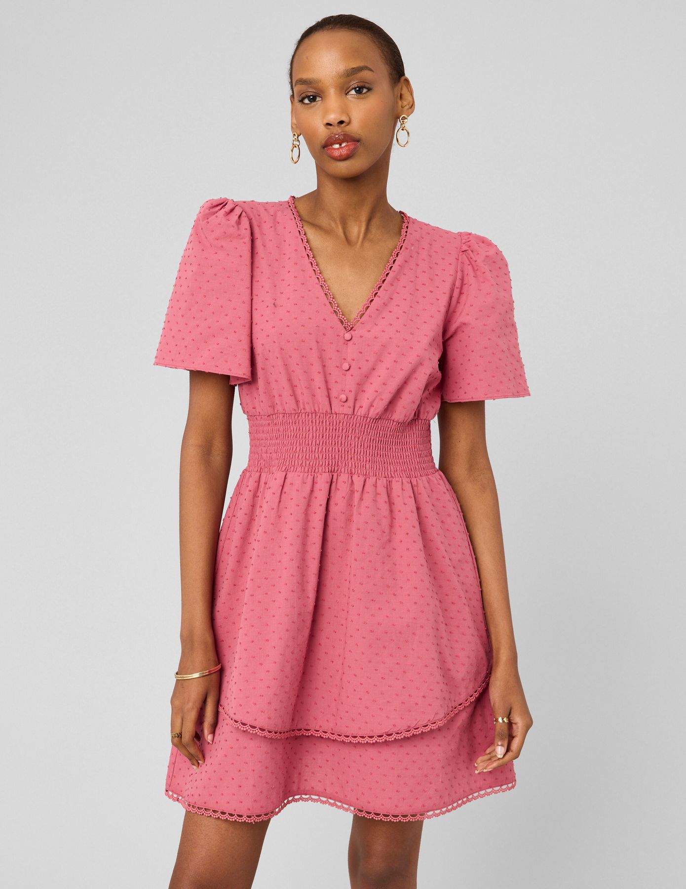 Robe &agrave; volants