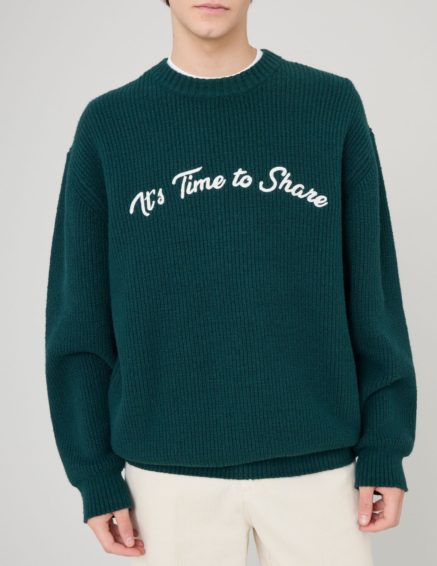 Pull broderie fantaisie