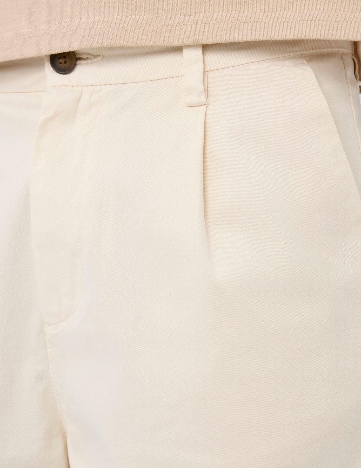 Bermuda chino &agrave; plis