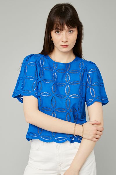 Blouse en broderie anglaise