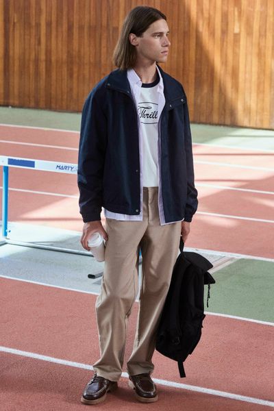 Pantalon chino &agrave; pinces