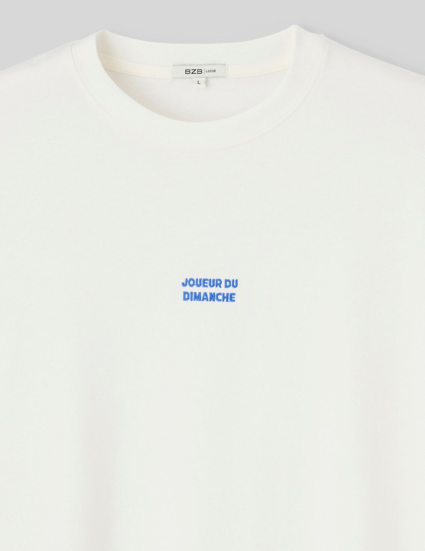 T-shirt broderie poitrine