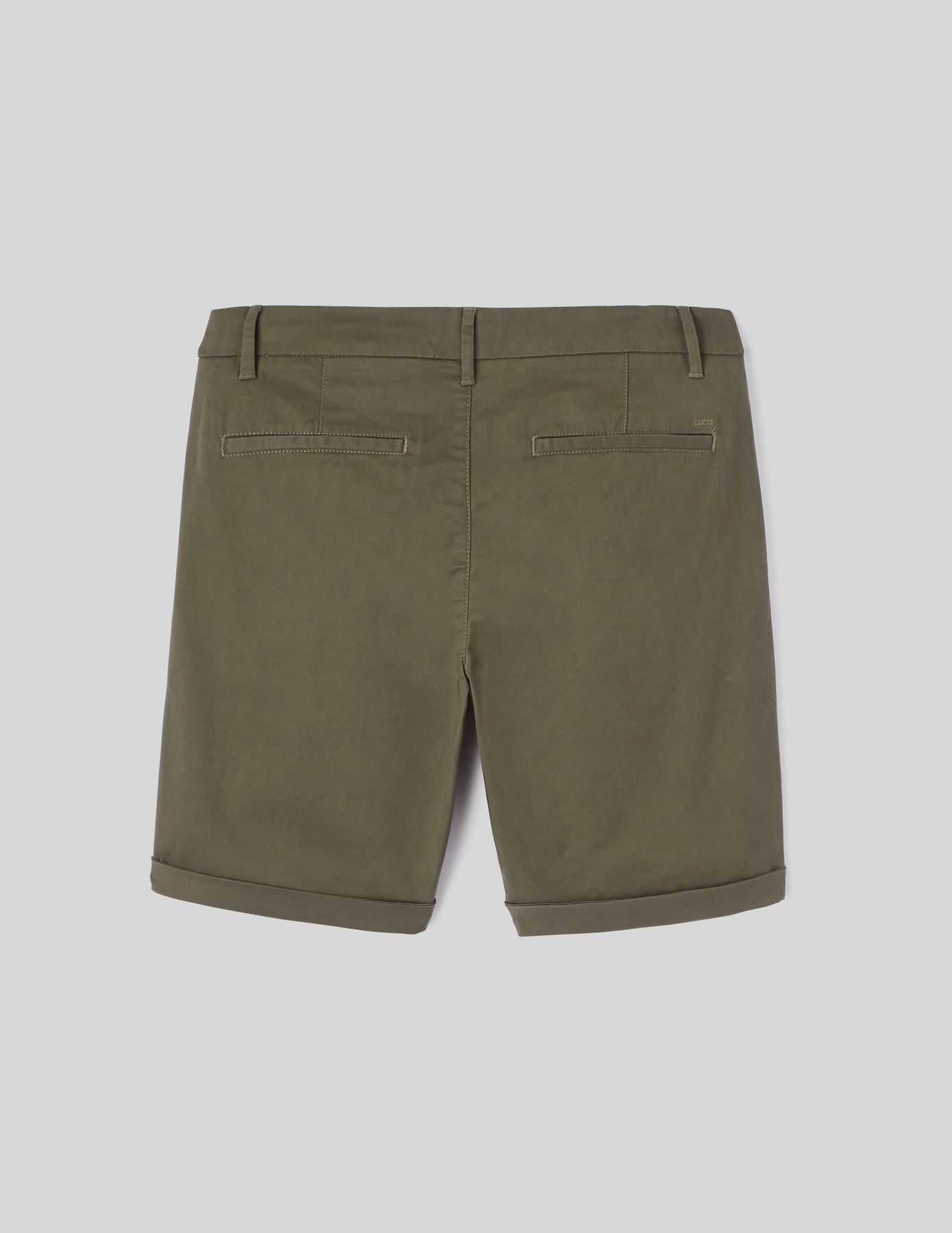 Bermuda chino