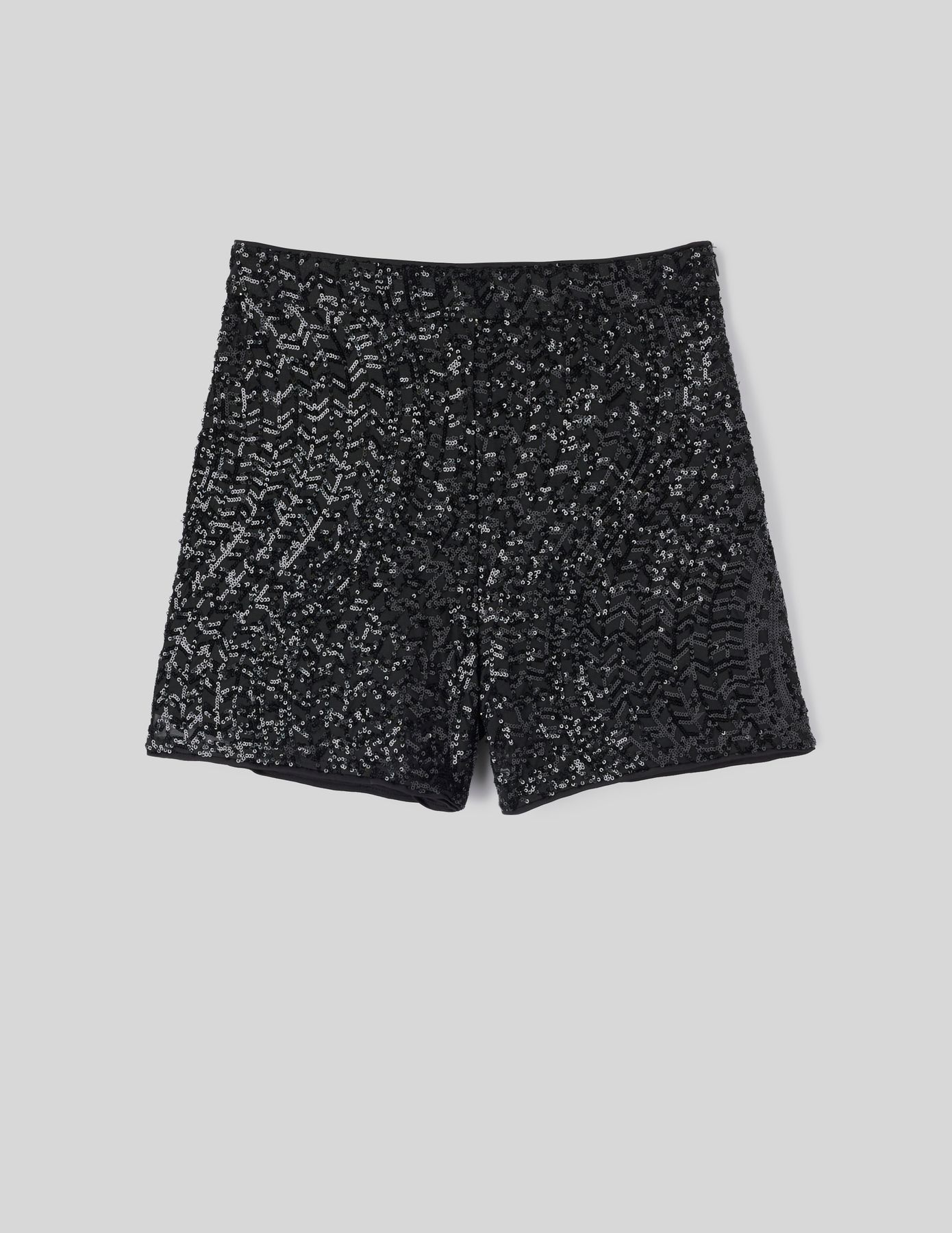 Short sequins