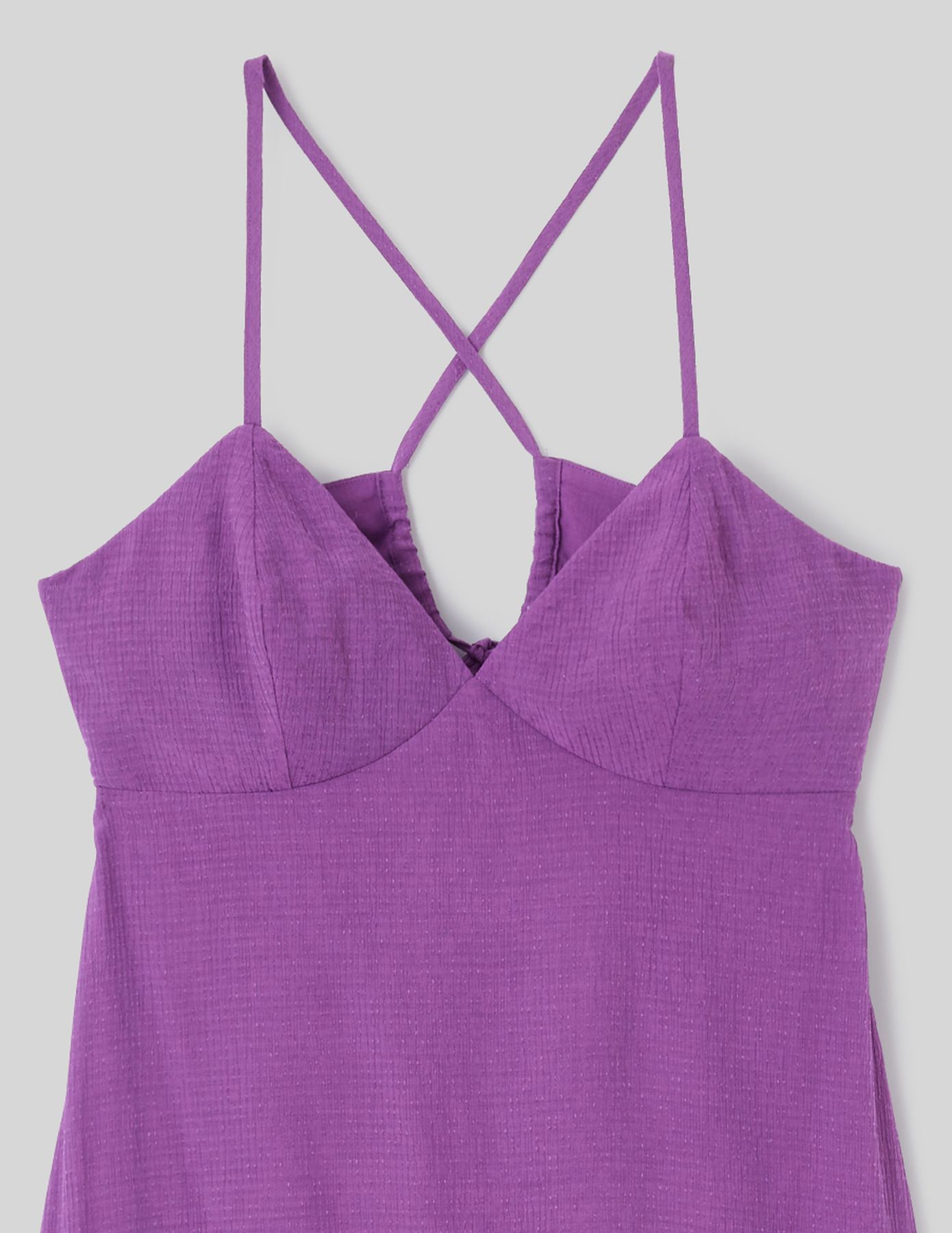 Robe longue &agrave; d&eacute;coupes dans le dos