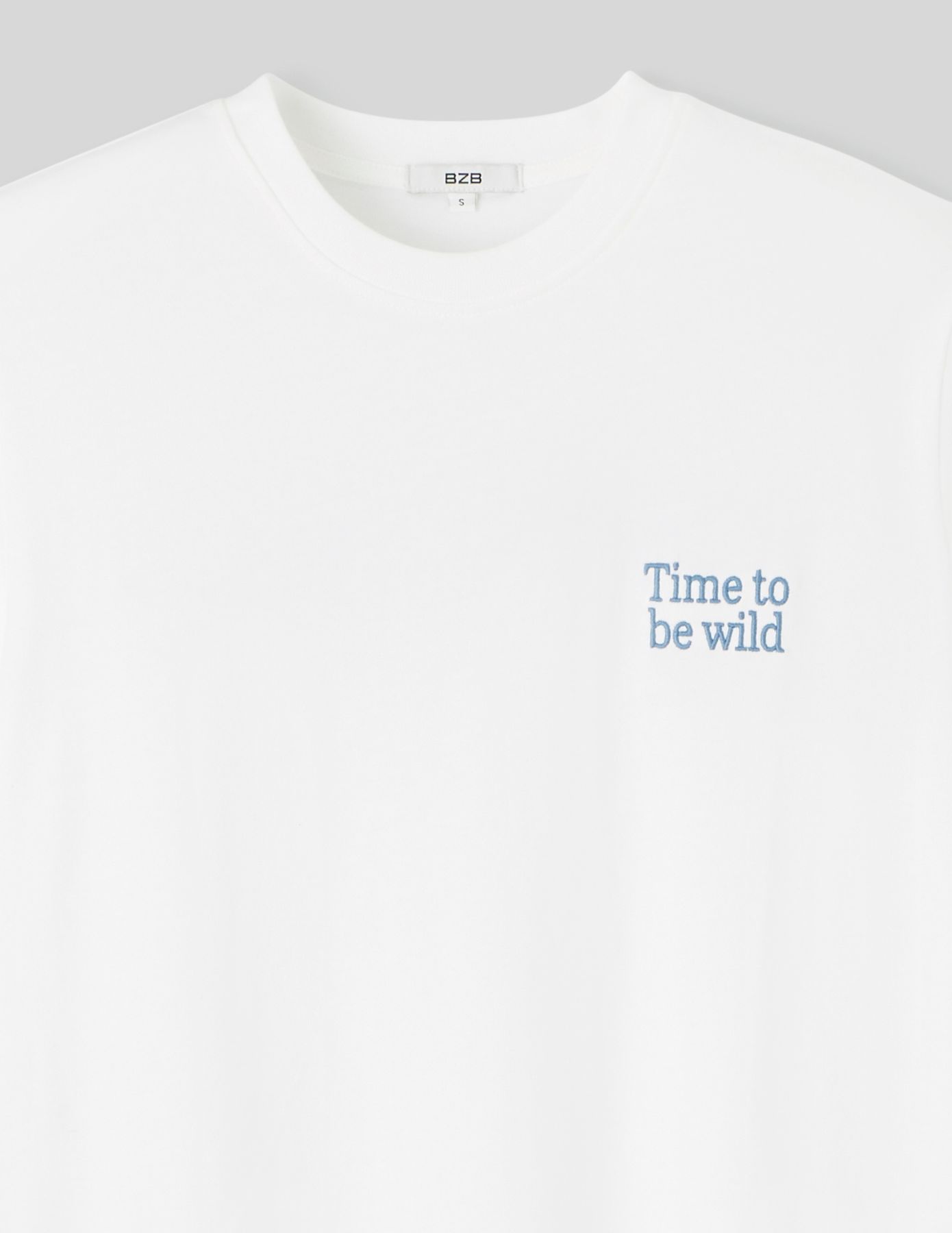T-shirt brodé