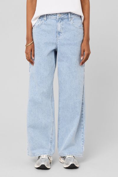 Jean baggy ray&eacute;