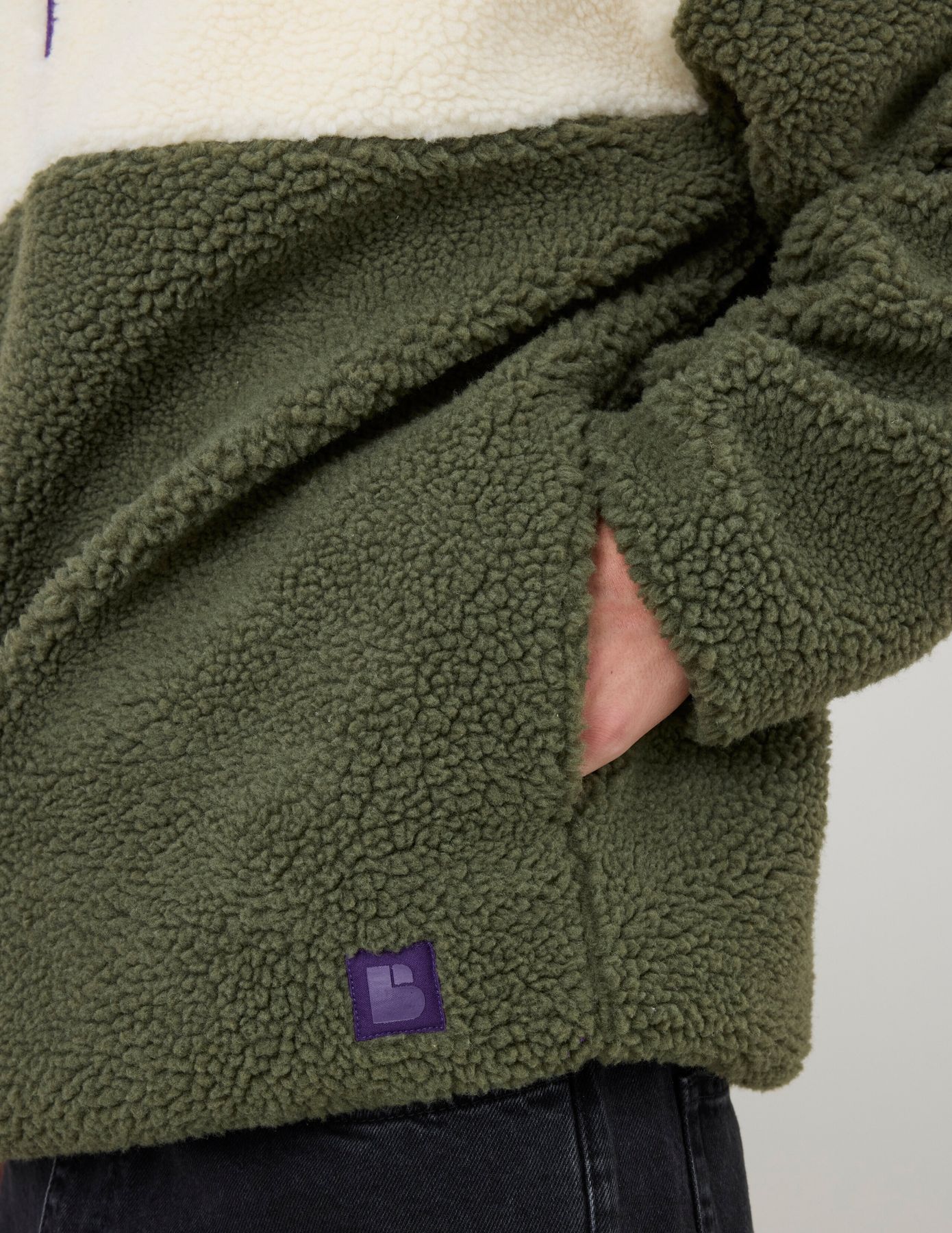 Sweat en sherpa colorblock