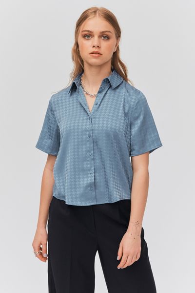 Chemisette satinée à motif