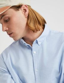 Chemise unie ajustée