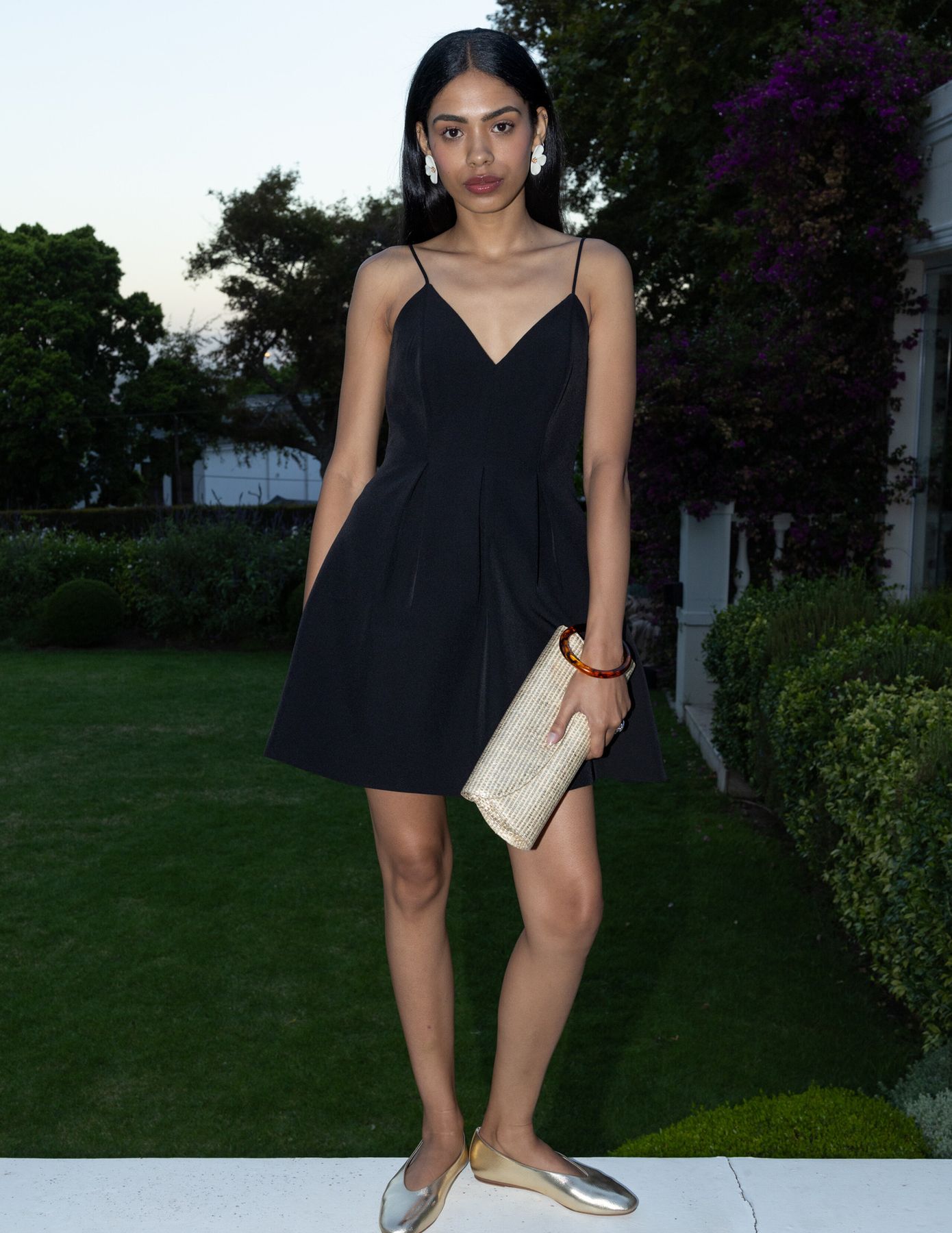 Robe courte &agrave; fines bretelles