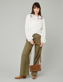 Blouse brodée