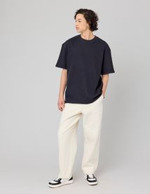 T-shirt reliéfé