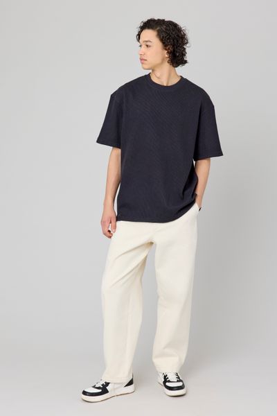 T-shirt reliéfé