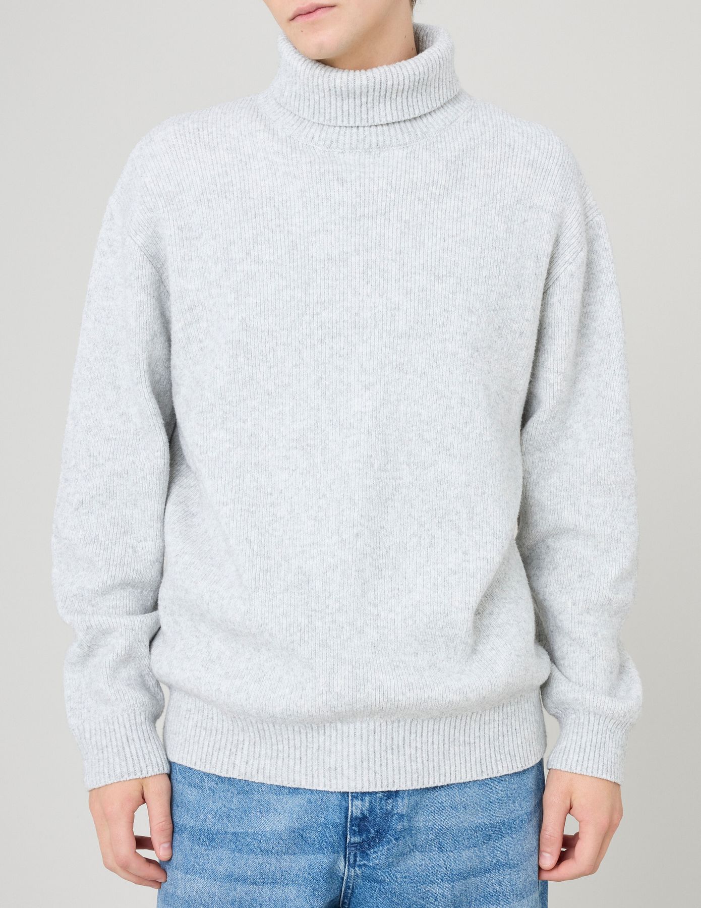 Pull col roul&eacute;