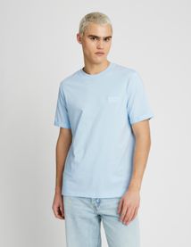T-shirt broderie poitrine