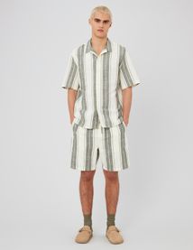 Chemise manches courtes rayées chevron