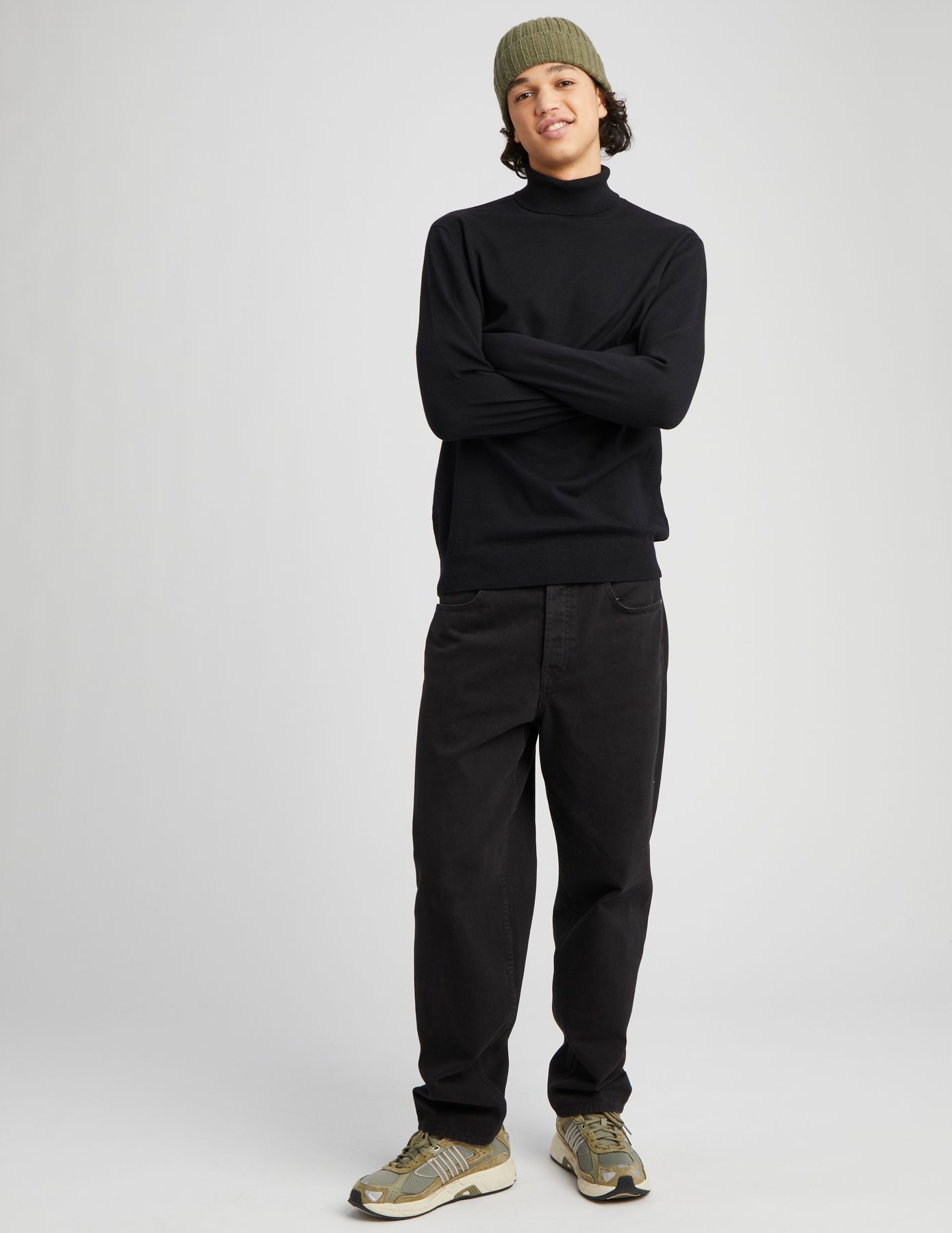 Pull col roulé