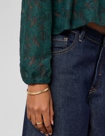 T-shirt en crochet &agrave; nouer