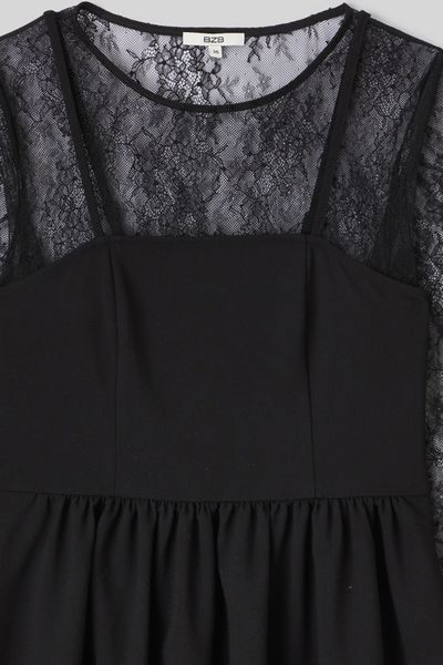 Robe dentelle