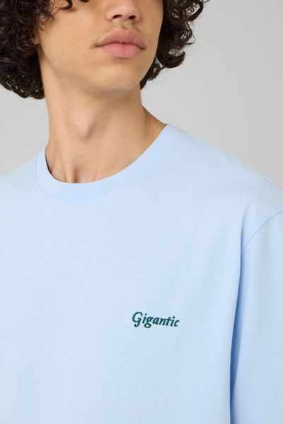 T-shirt imprim&eacute; et brod&eacute;