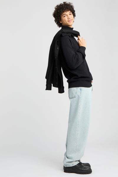 Pull col roul&eacute;