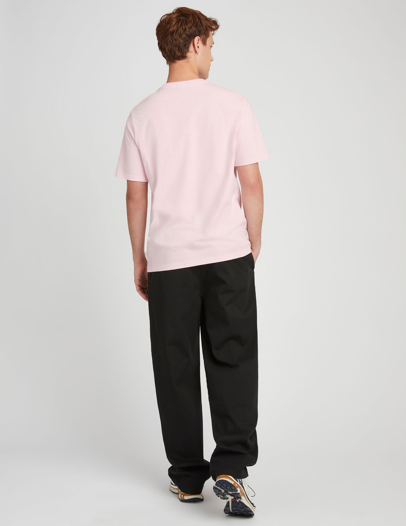 T-shirt broderie poitrine