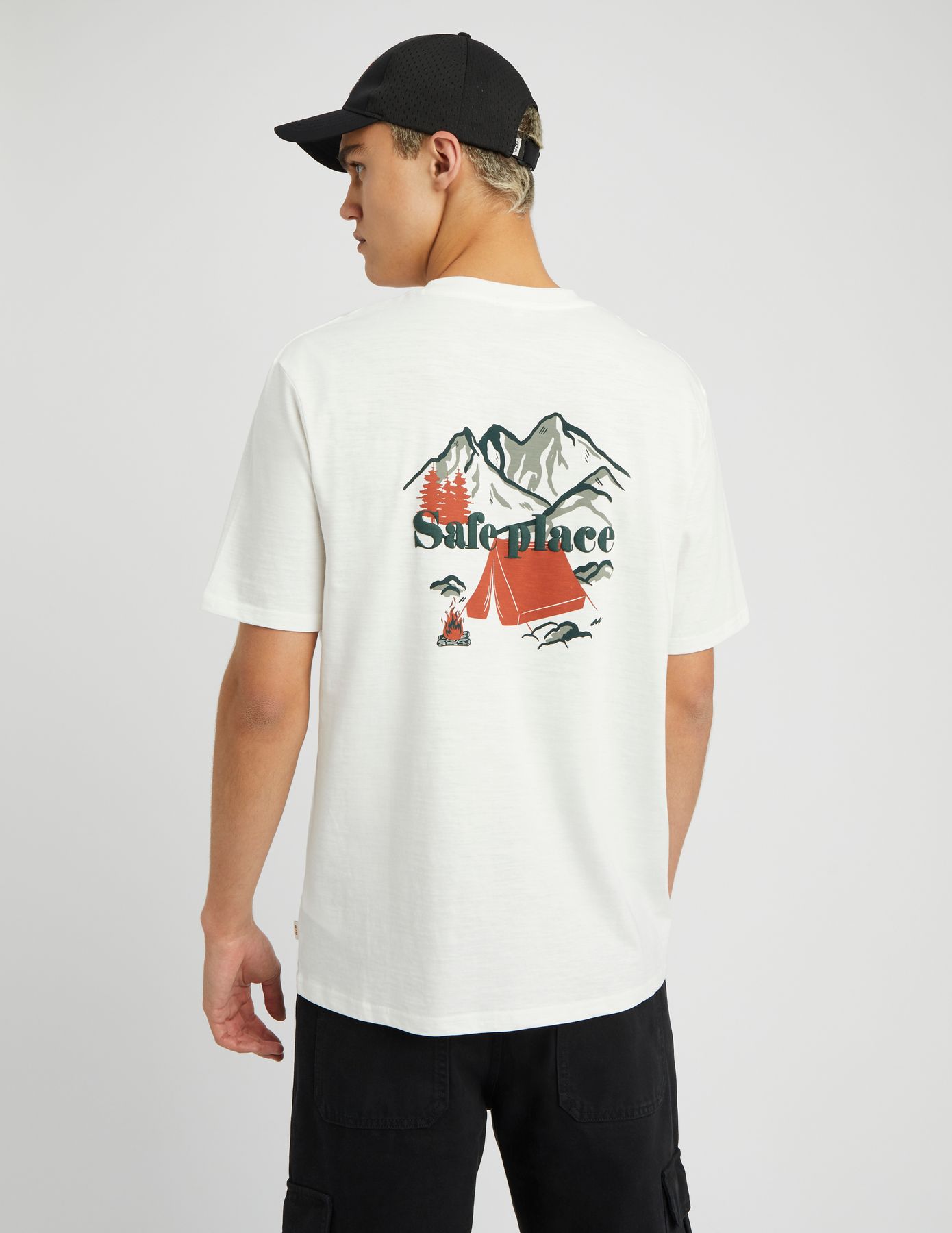 T-shirt mati&egrave;re flamm&eacute; imprim&eacute;