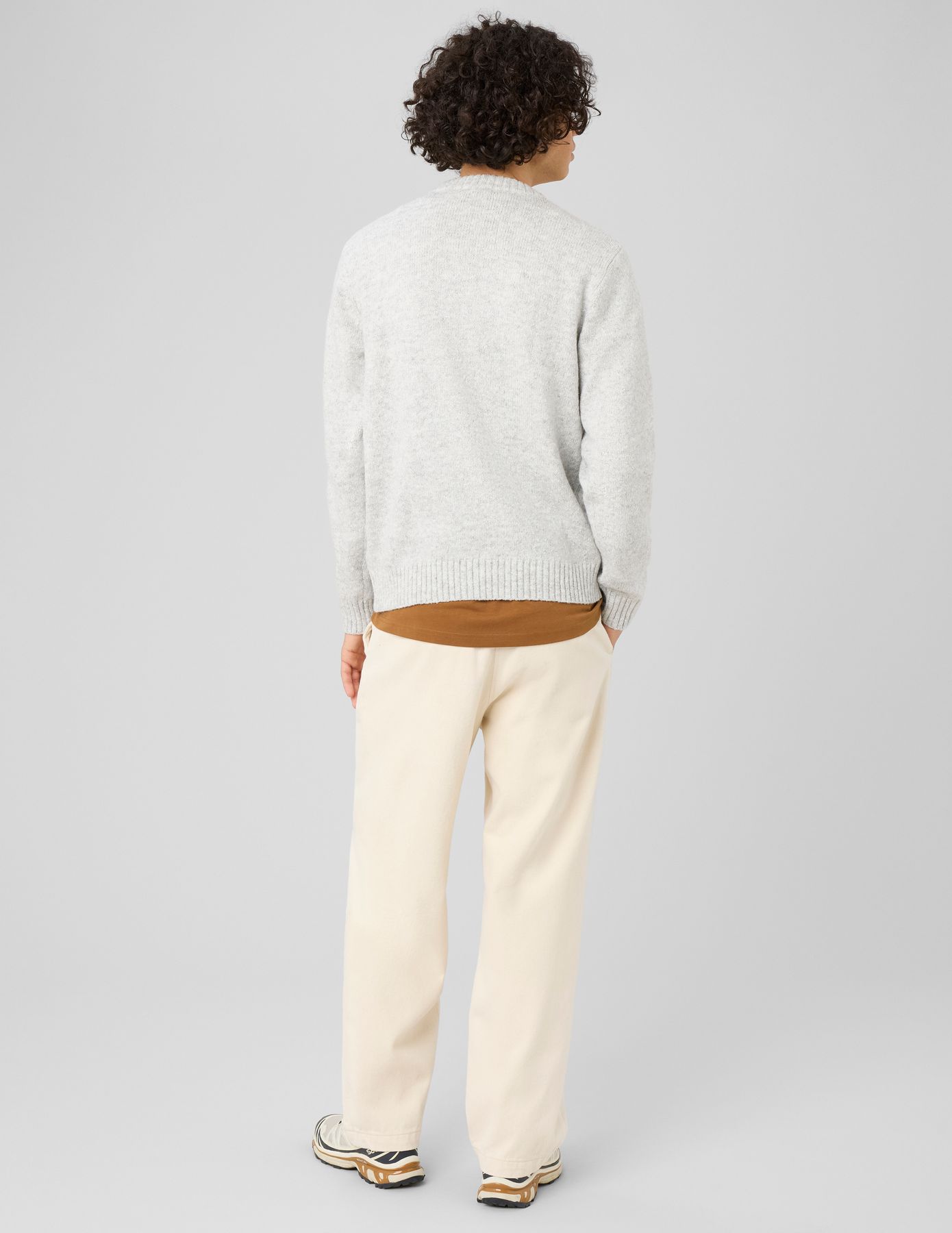 Pull moulin&eacute;