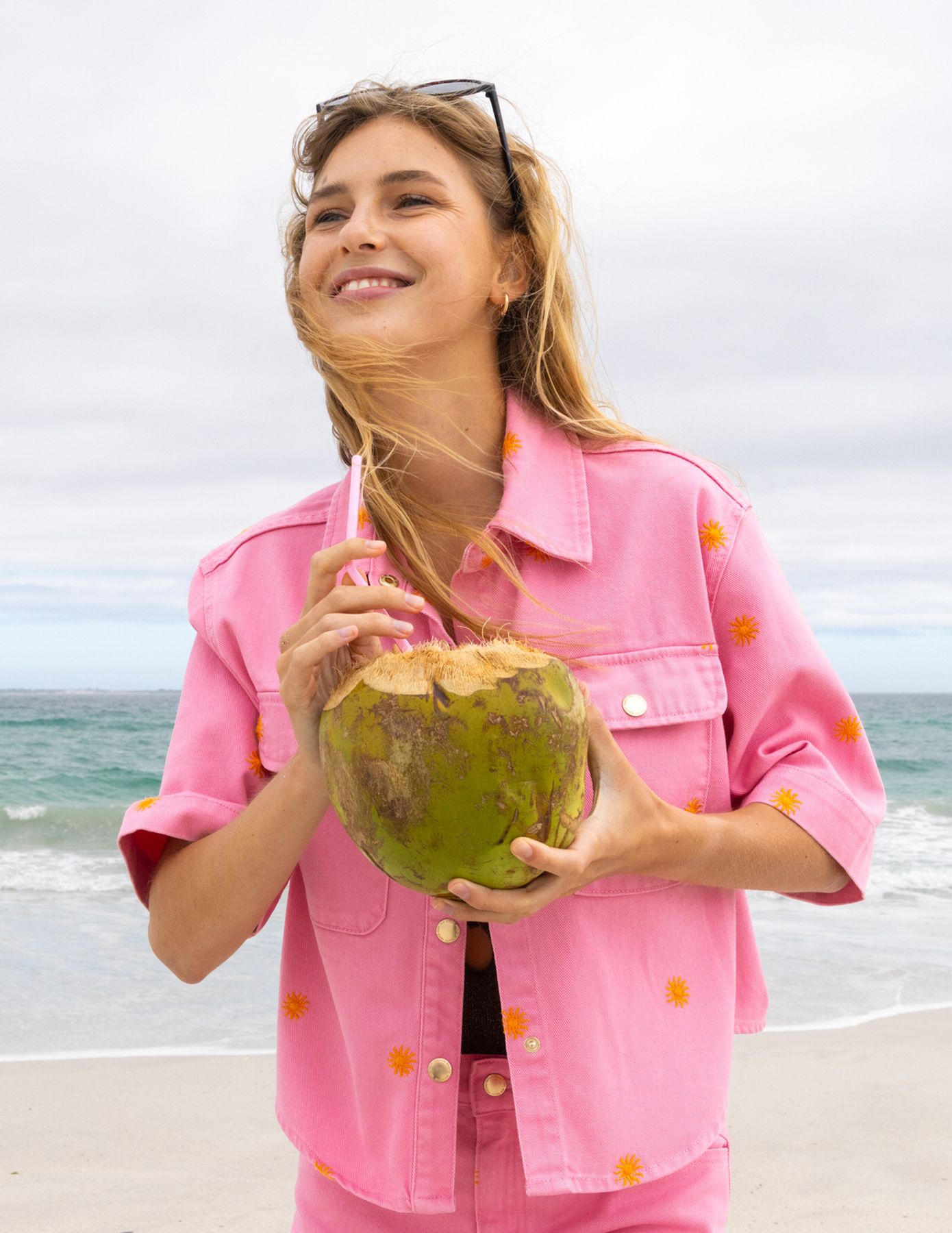 Veste en twill brod&eacute;e