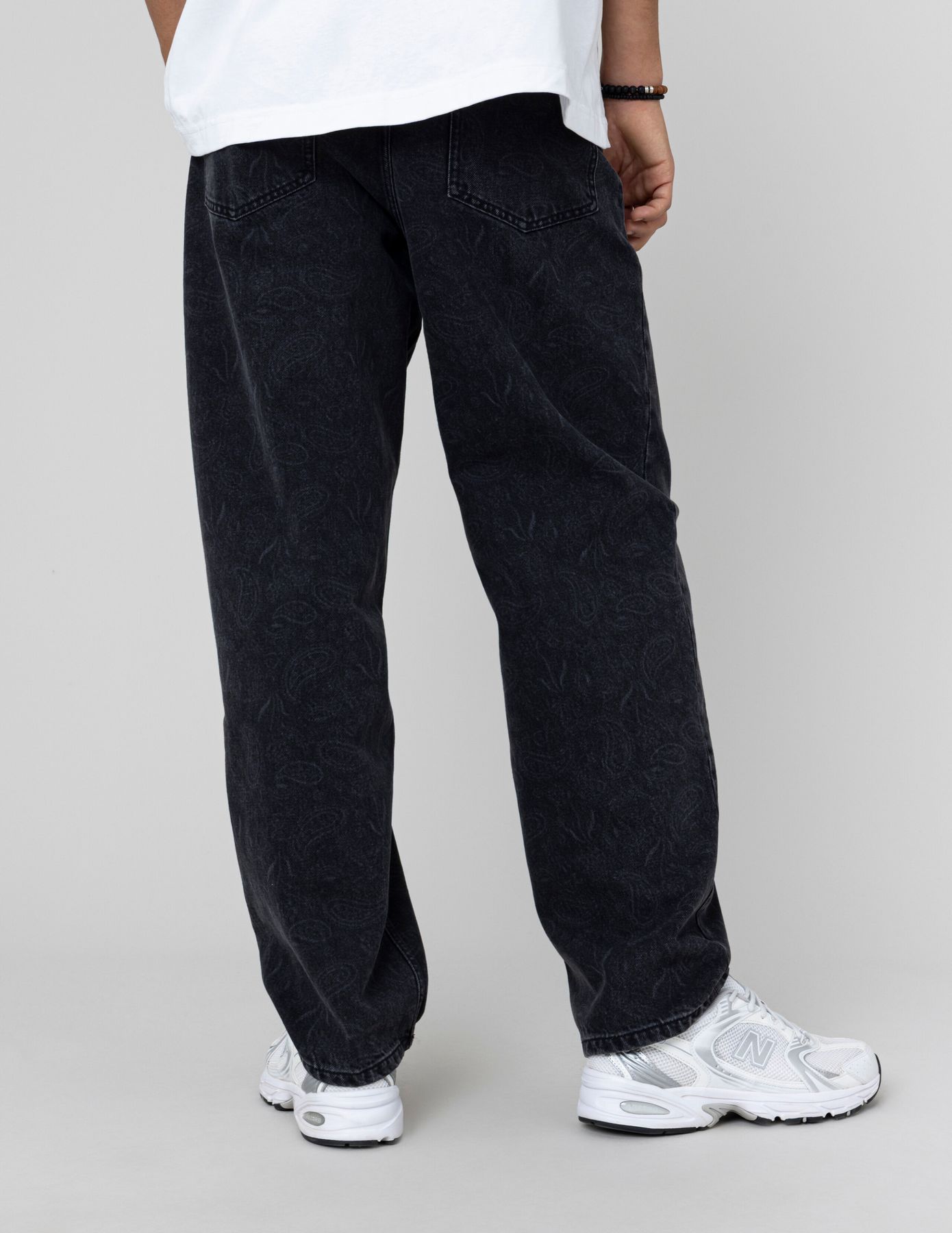 Jean loose imprim&eacute;