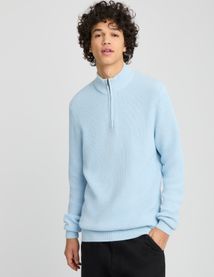 Pull avec col montant zippé