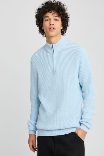 Pull avec col montant zippé