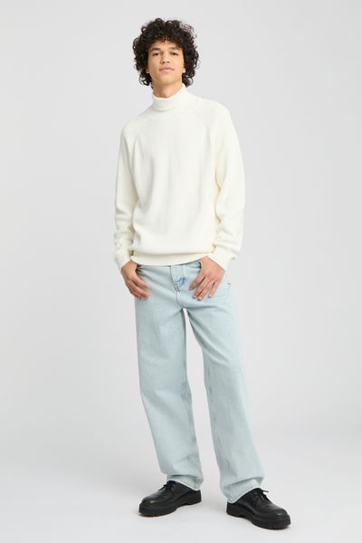 Pull col roulé