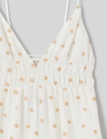 Robe courte &agrave; broderies