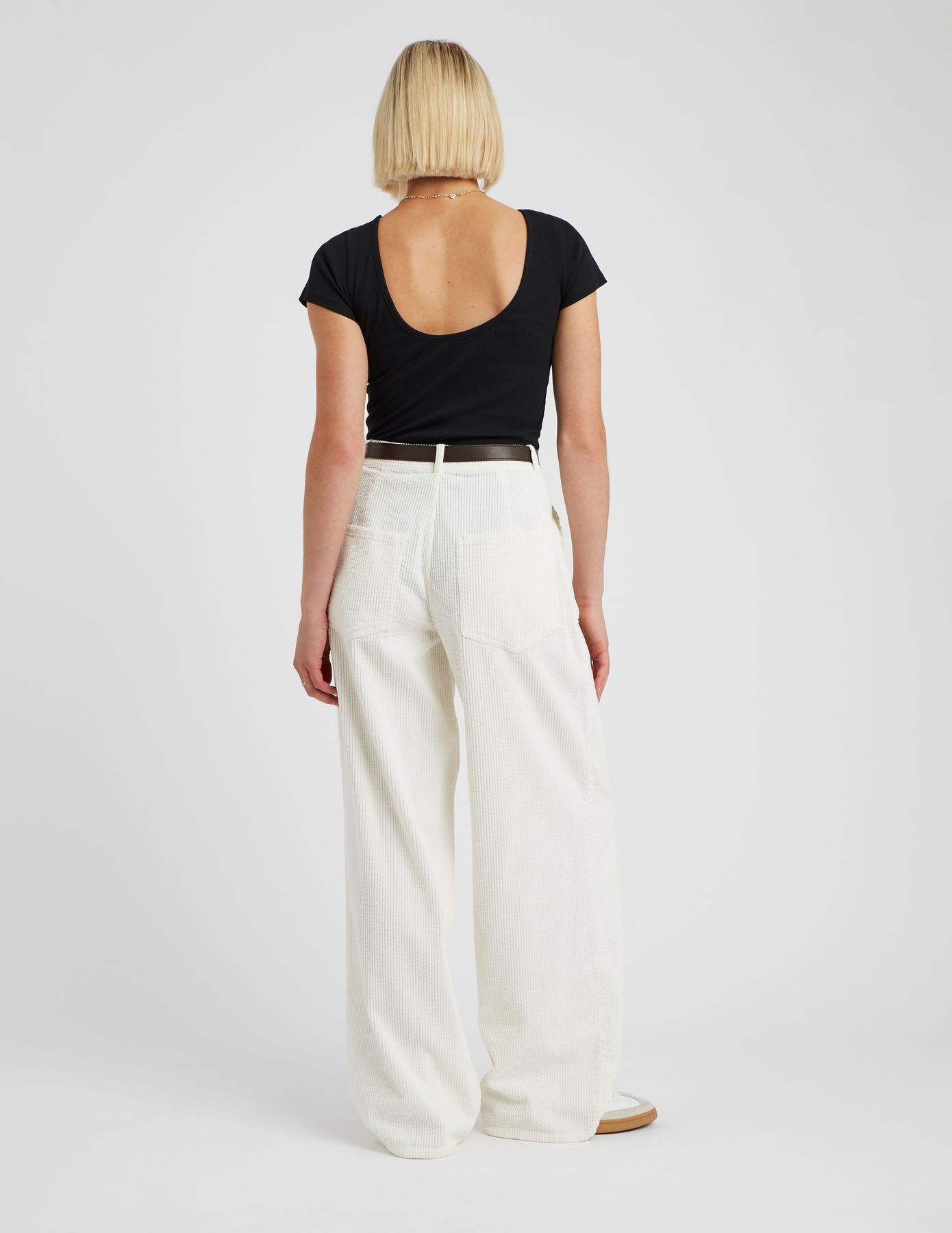 Pantalon velours wide leg &agrave; pinces