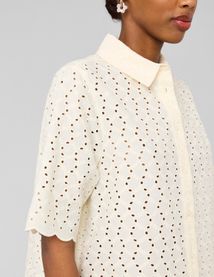 Chemisette en broderie anglaise