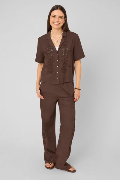 Pantalon brod&eacute;