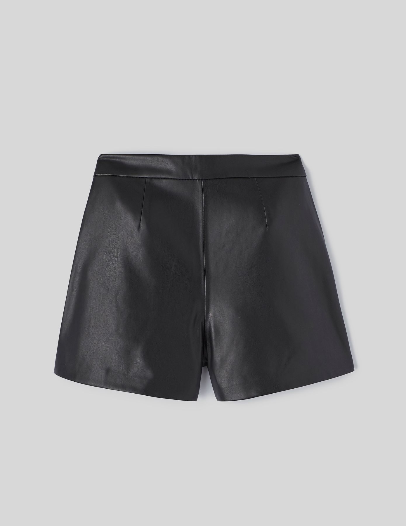 Short tissu enduit