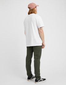 Pantalon chino ajusté