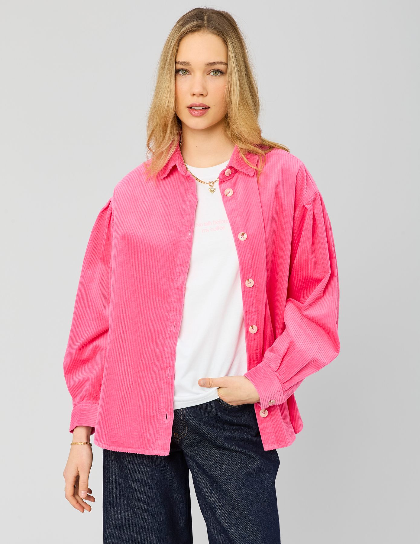 Surchemise en velours c&ocirc;tel&eacute;