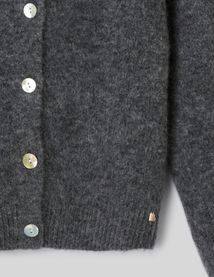 Gilet boutonn&eacute; col rond