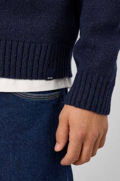 Pull moulin&eacute;