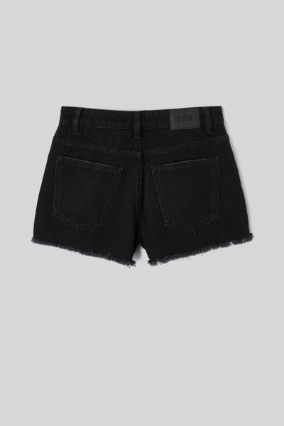 Short en Denim Raw cut