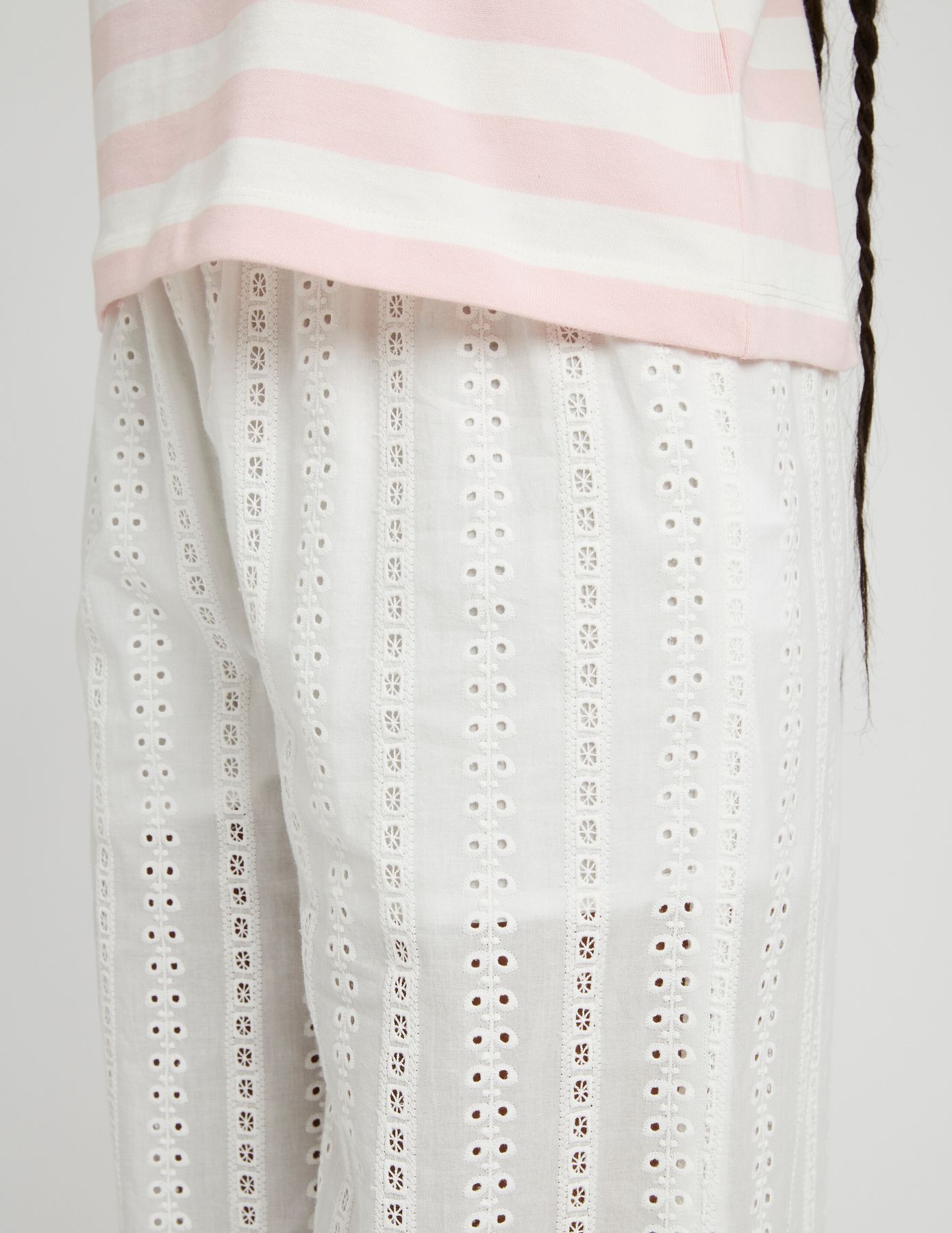 Pantalon fluide ajouré