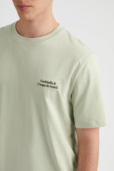 T-shirt broderie poitrine
