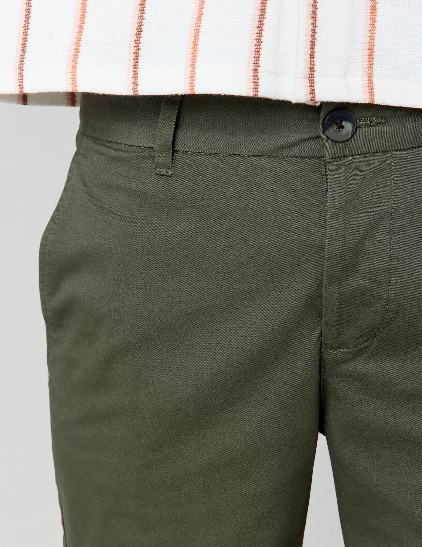 Bermuda chino